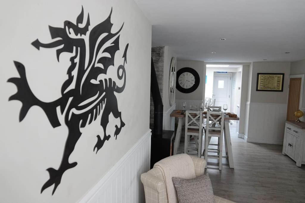Сasa de vacaciones 3 Bedroom In With Parking Sleeps 4 Conwy